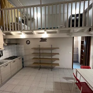 Modern Loft , Roma Italia